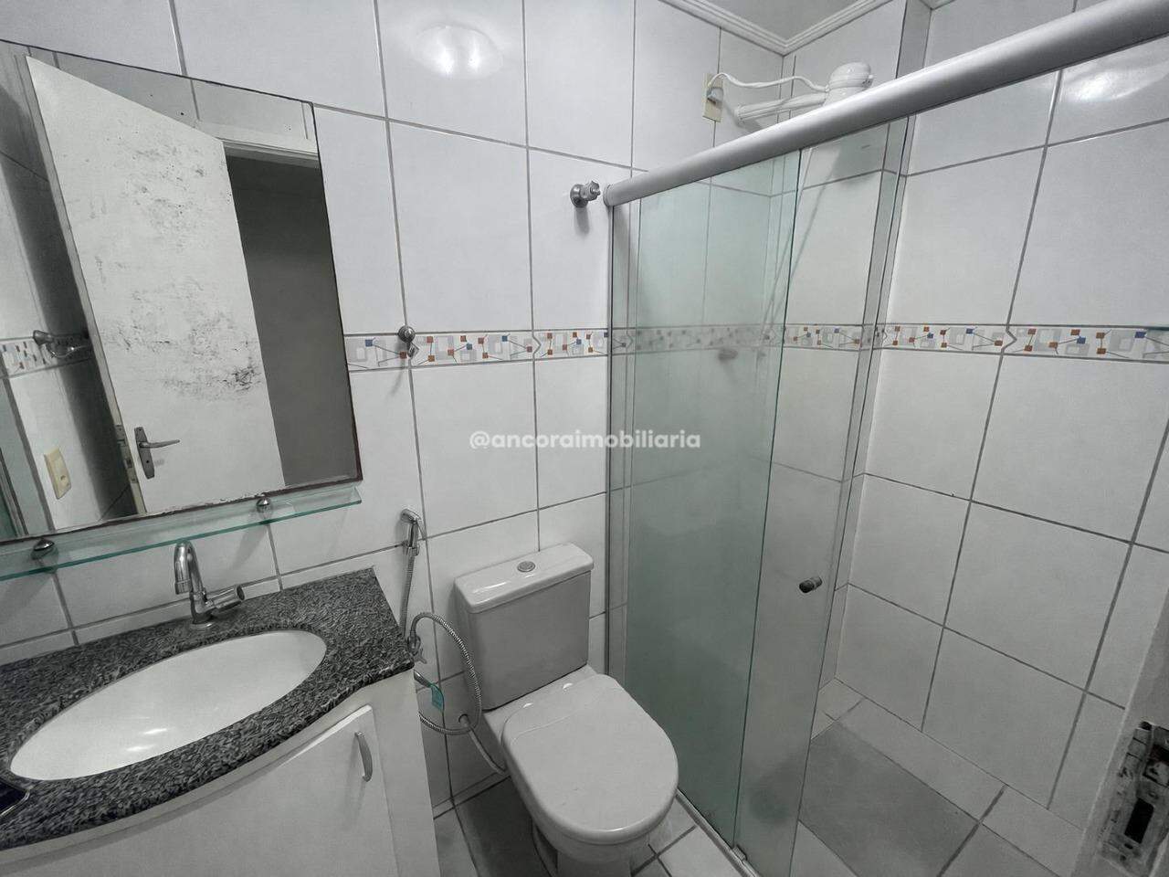 Apartamento para aluguel no Encruzilhada: 