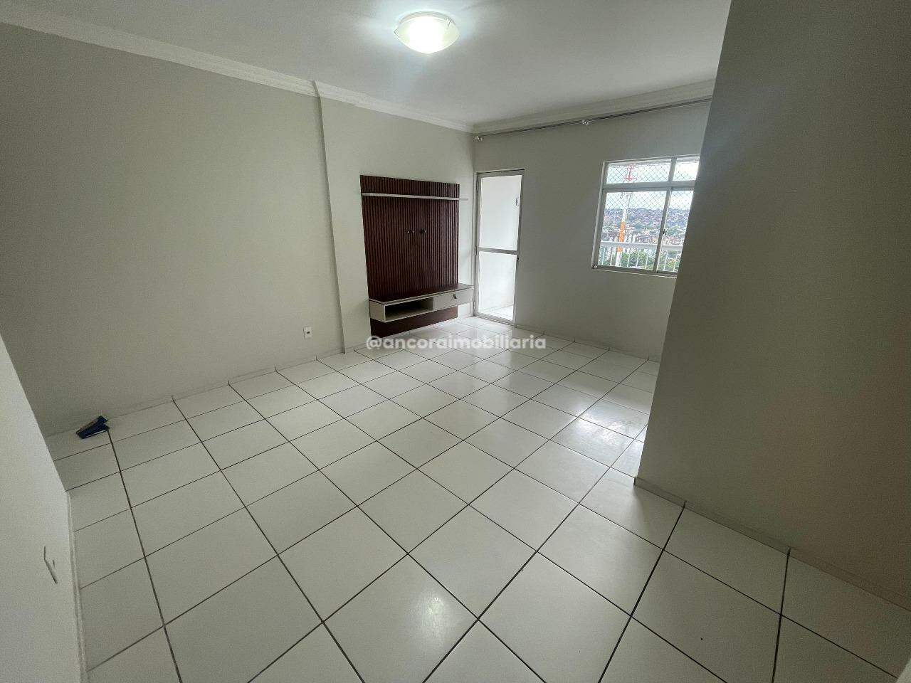 Apartamento para aluguel no Encruzilhada: 