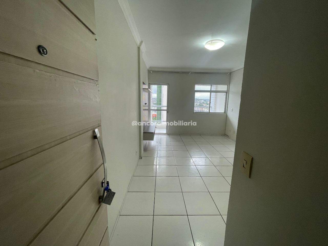 Apartamento para aluguel no Encruzilhada: 