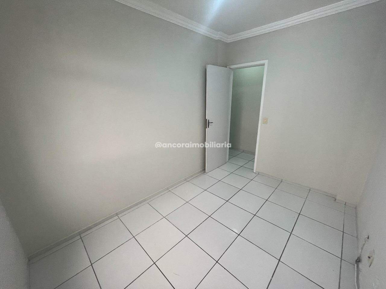 Apartamento para aluguel no Encruzilhada: 