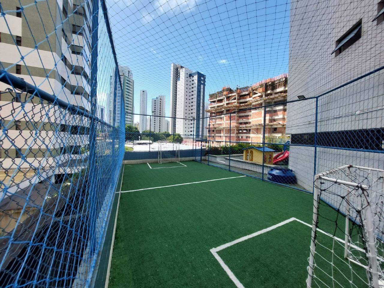 Apartamento à venda no Graças: