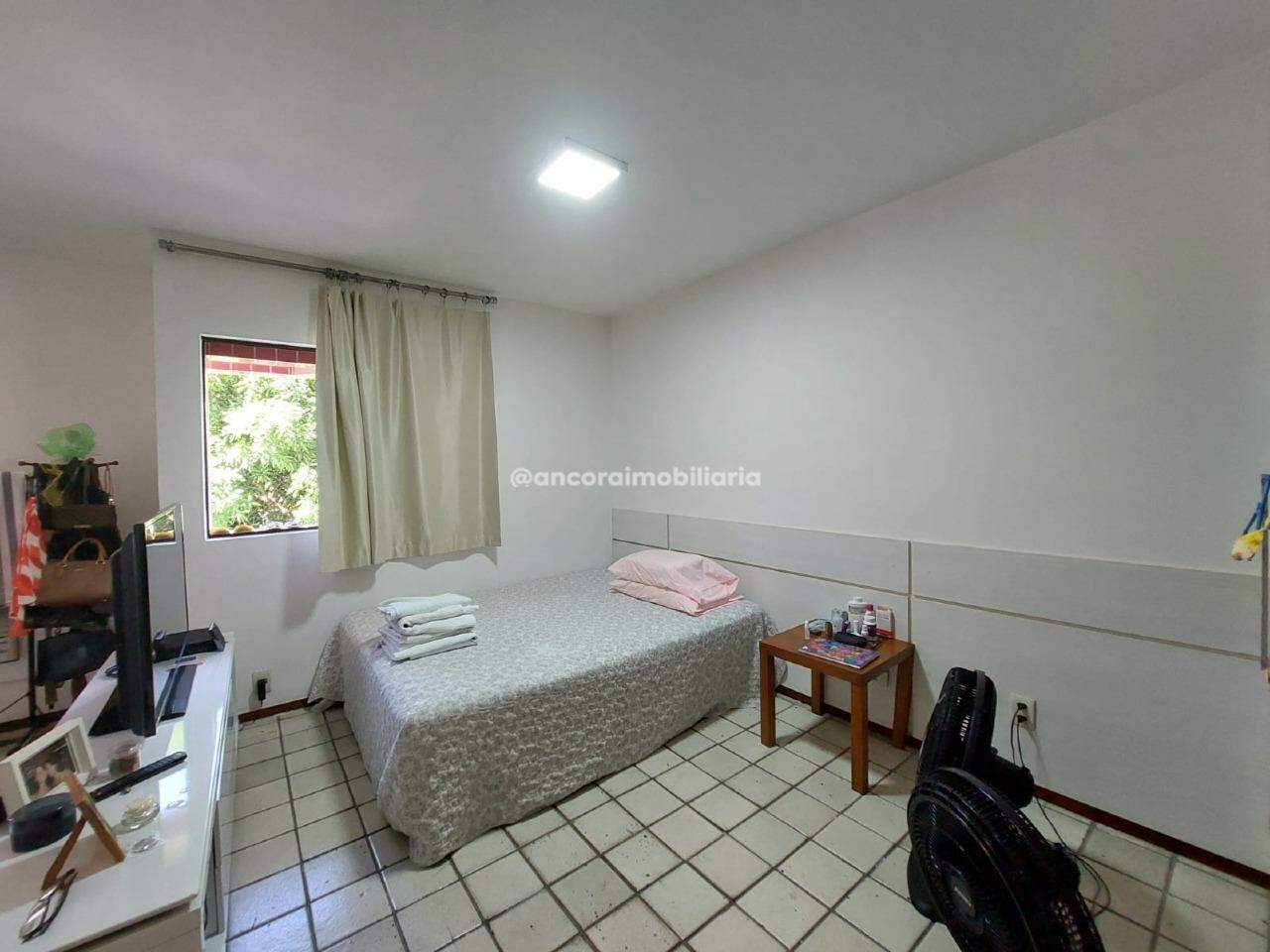 Apartamento à venda no Graças: