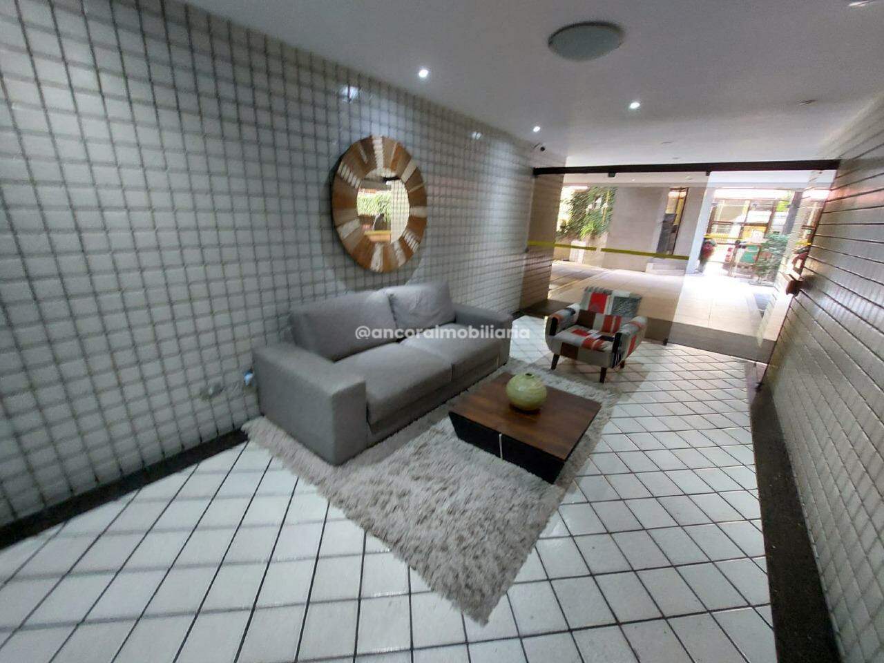 Apartamento à venda no Graças: