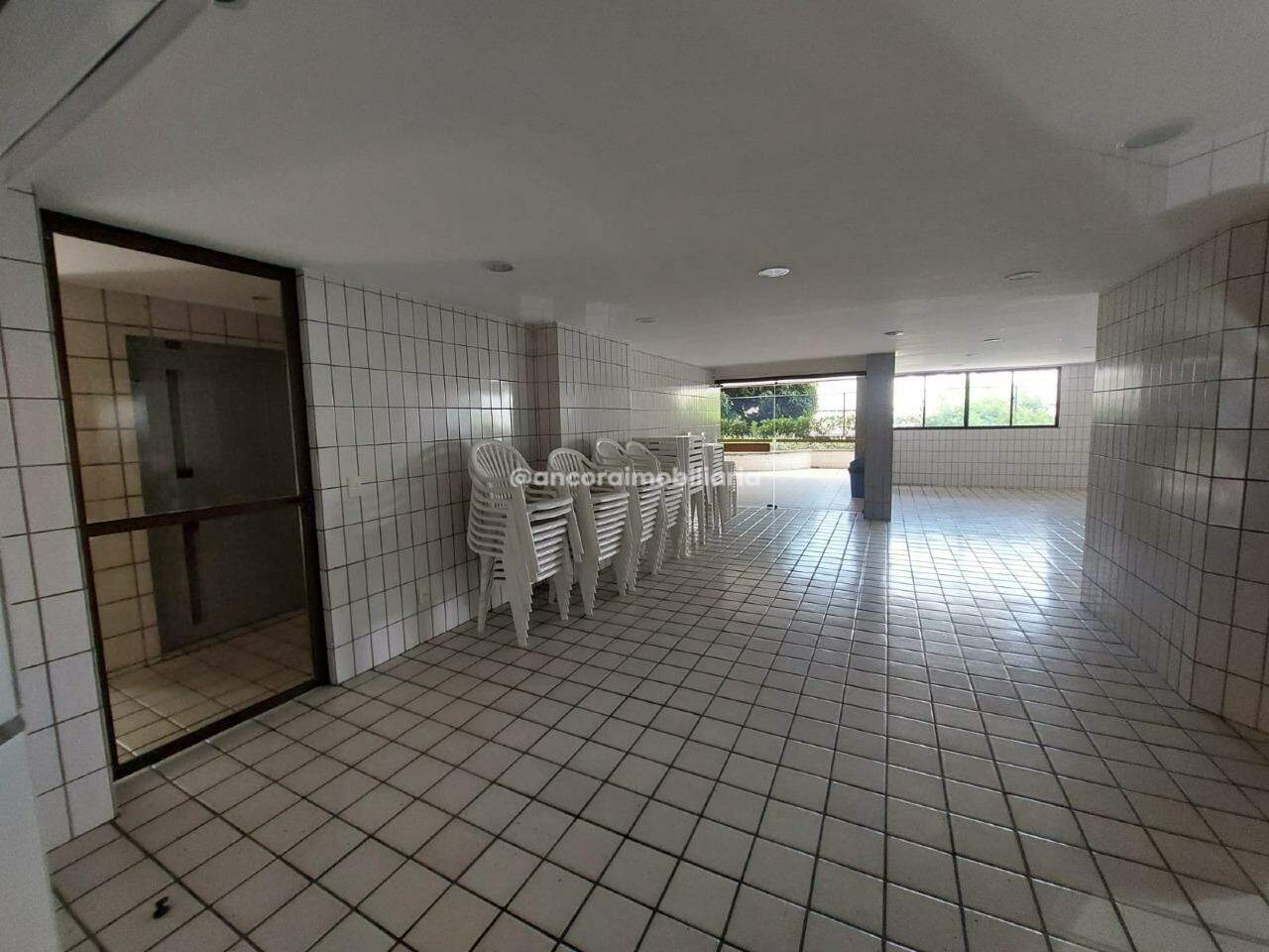 Apartamento à venda no Graças: