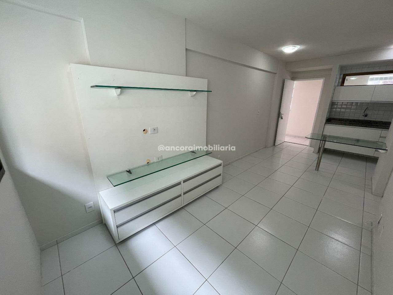 Apartamento para aluguel no Aflitos: