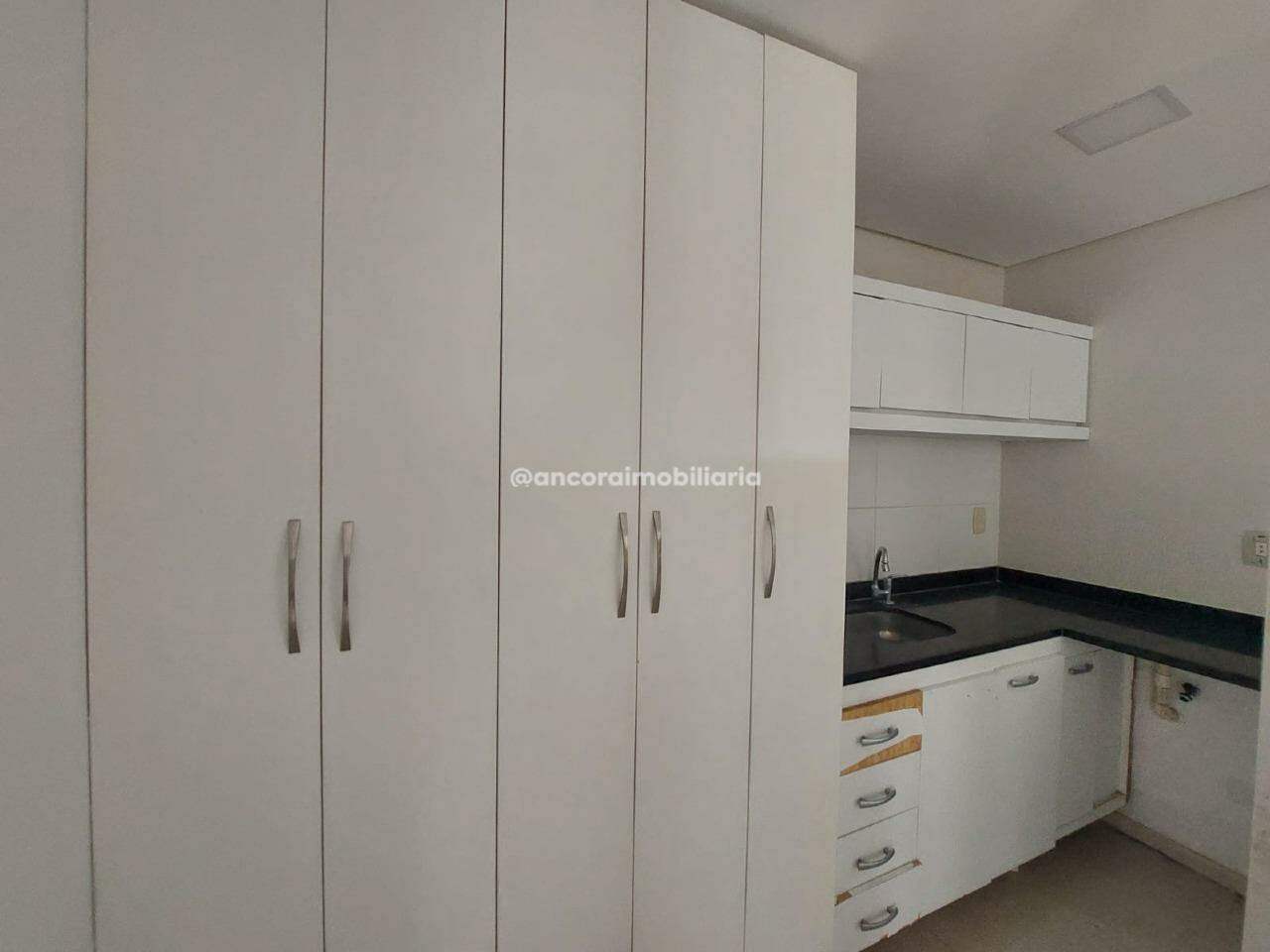 Apartamento à venda no Graças: