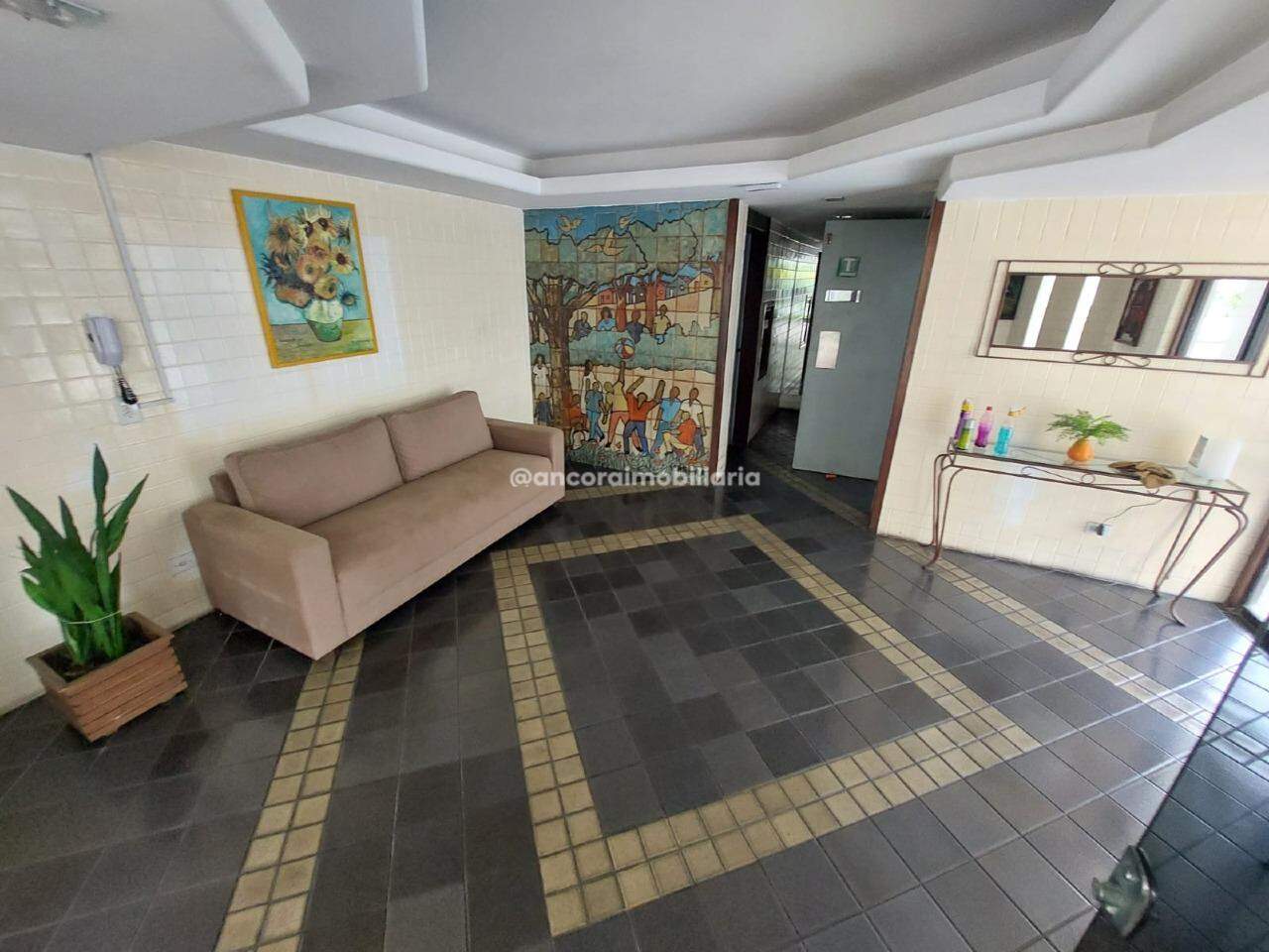 Apartamento à venda no Graças: