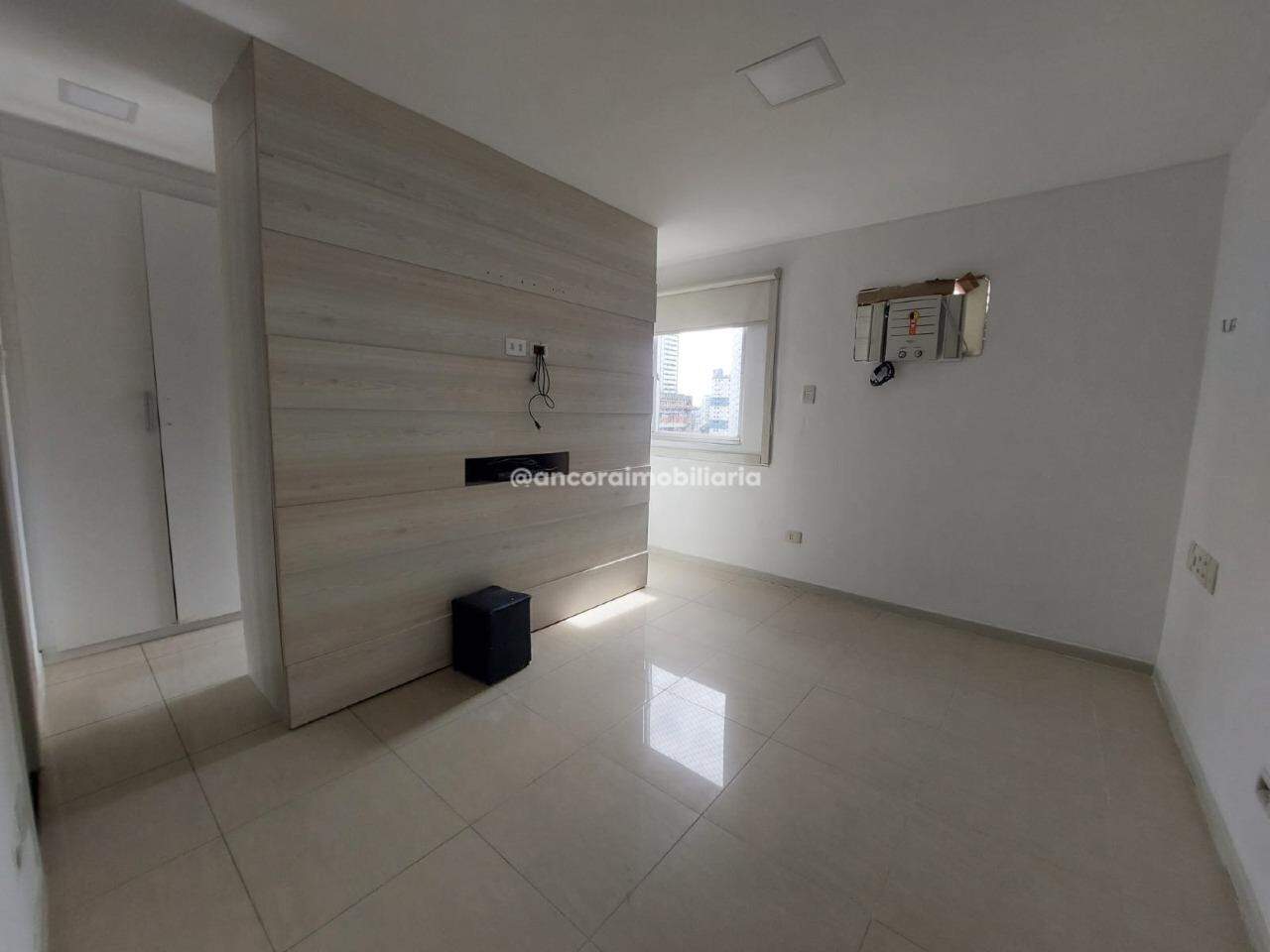 Apartamento à venda no Graças: