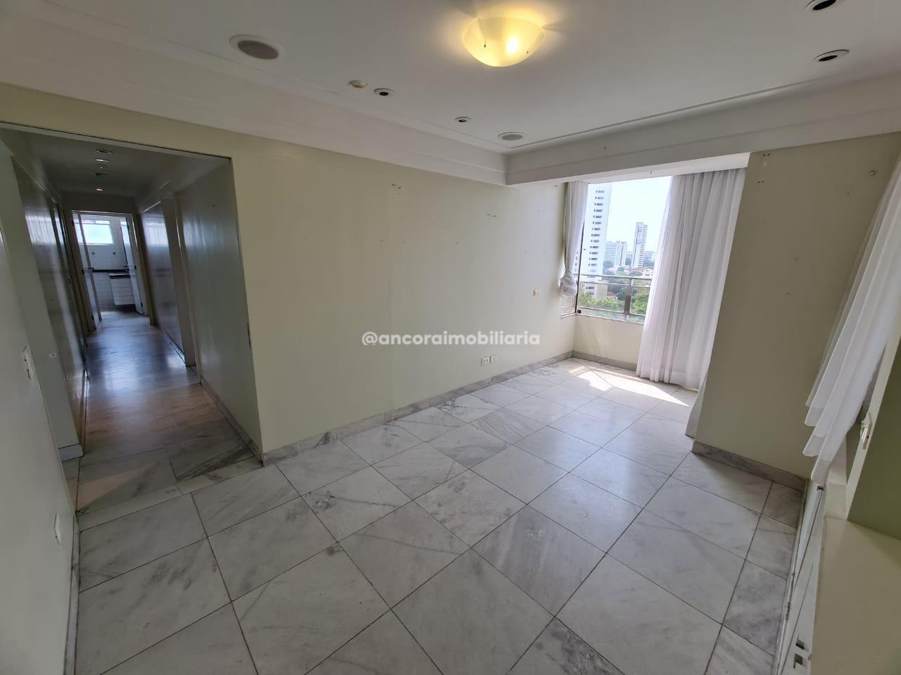 Apartamento à venda no Graças: 