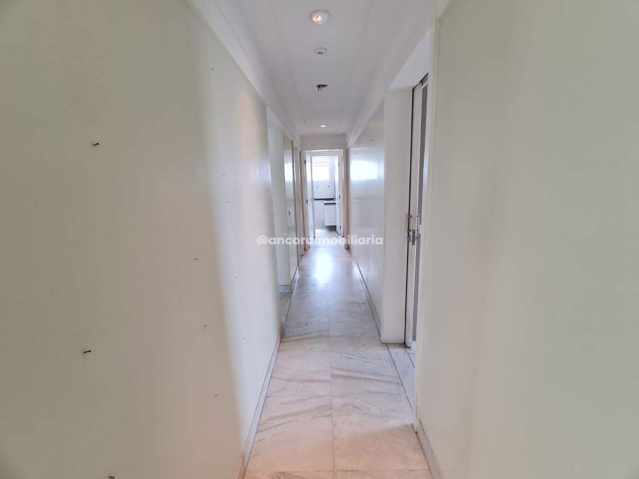 Apartamento à venda no Graças: 