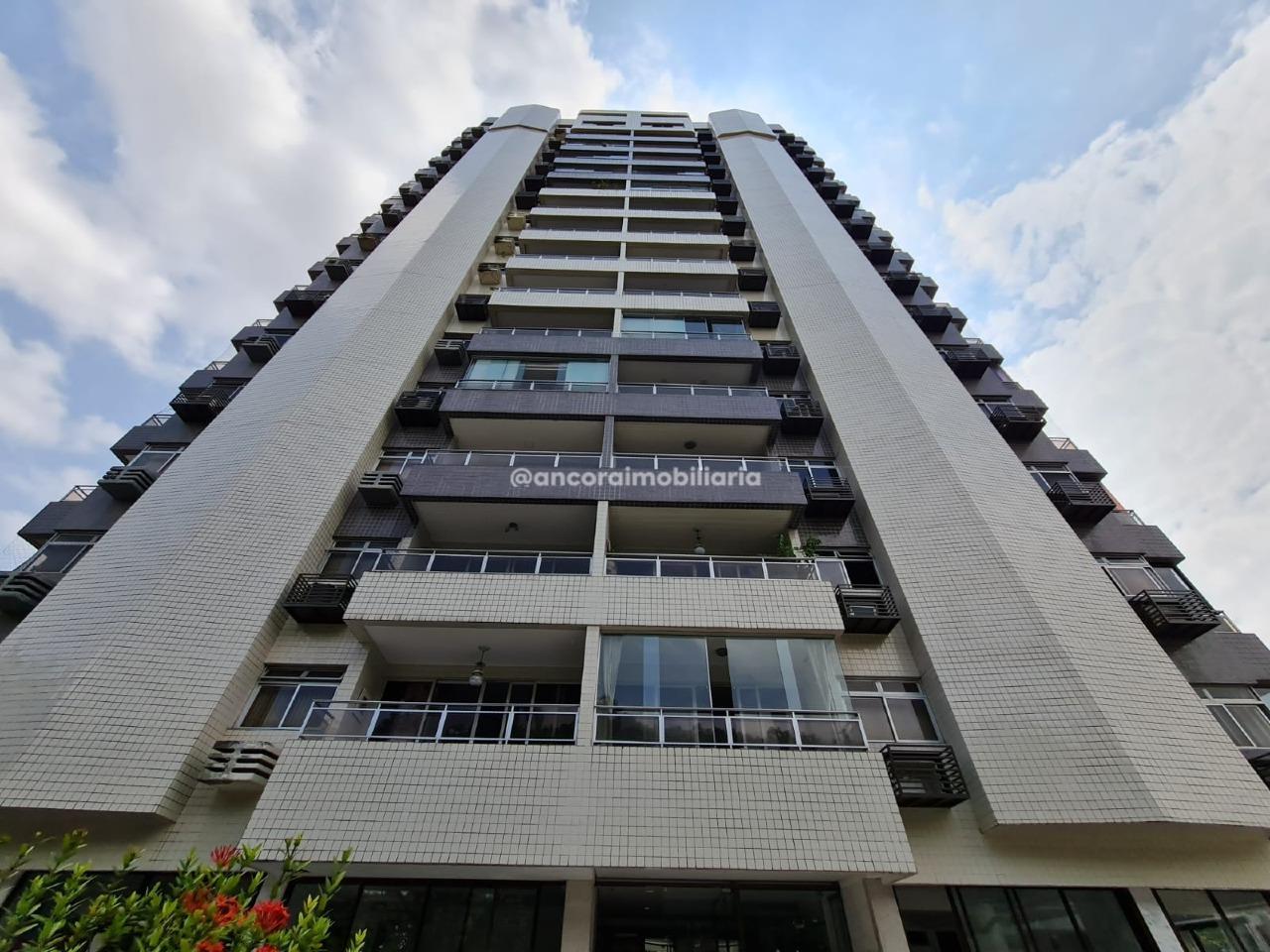 Apartamento à venda no Graças: 