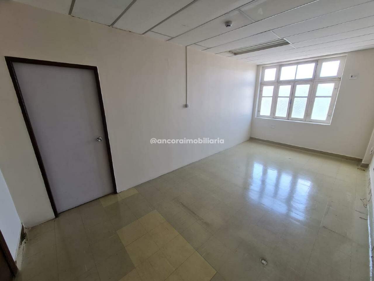 Sala para aluguel no Recife: 