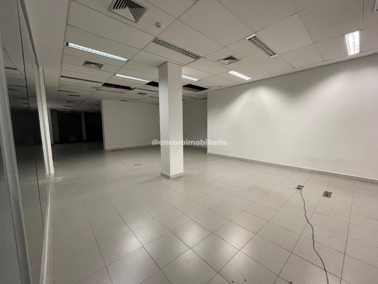 Casa Comercial para aluguel no Santo Antonio: 