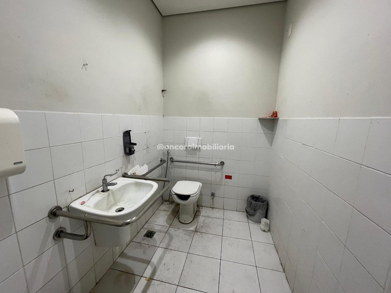 Casa Comercial para aluguel no Santo Antonio: 