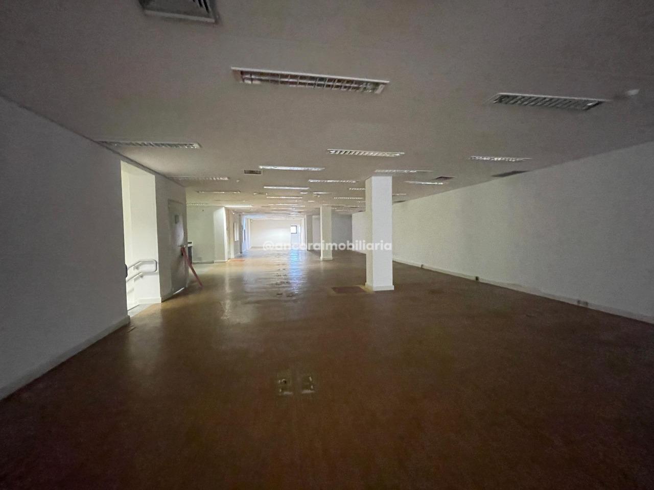 Casa Comercial para aluguel no Santo Antonio: 