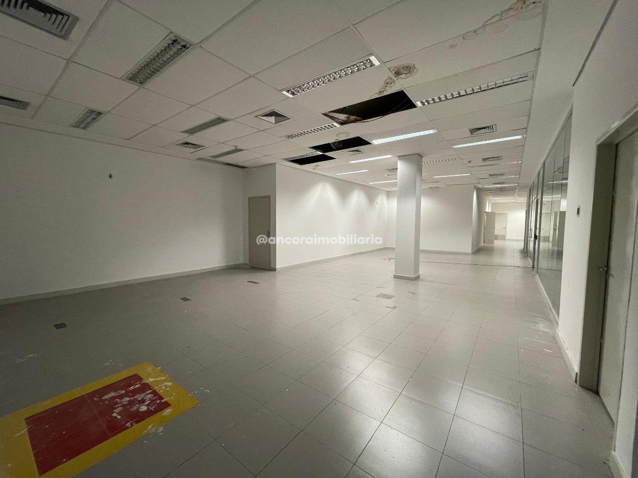 Casa Comercial para aluguel no Santo Antonio: 