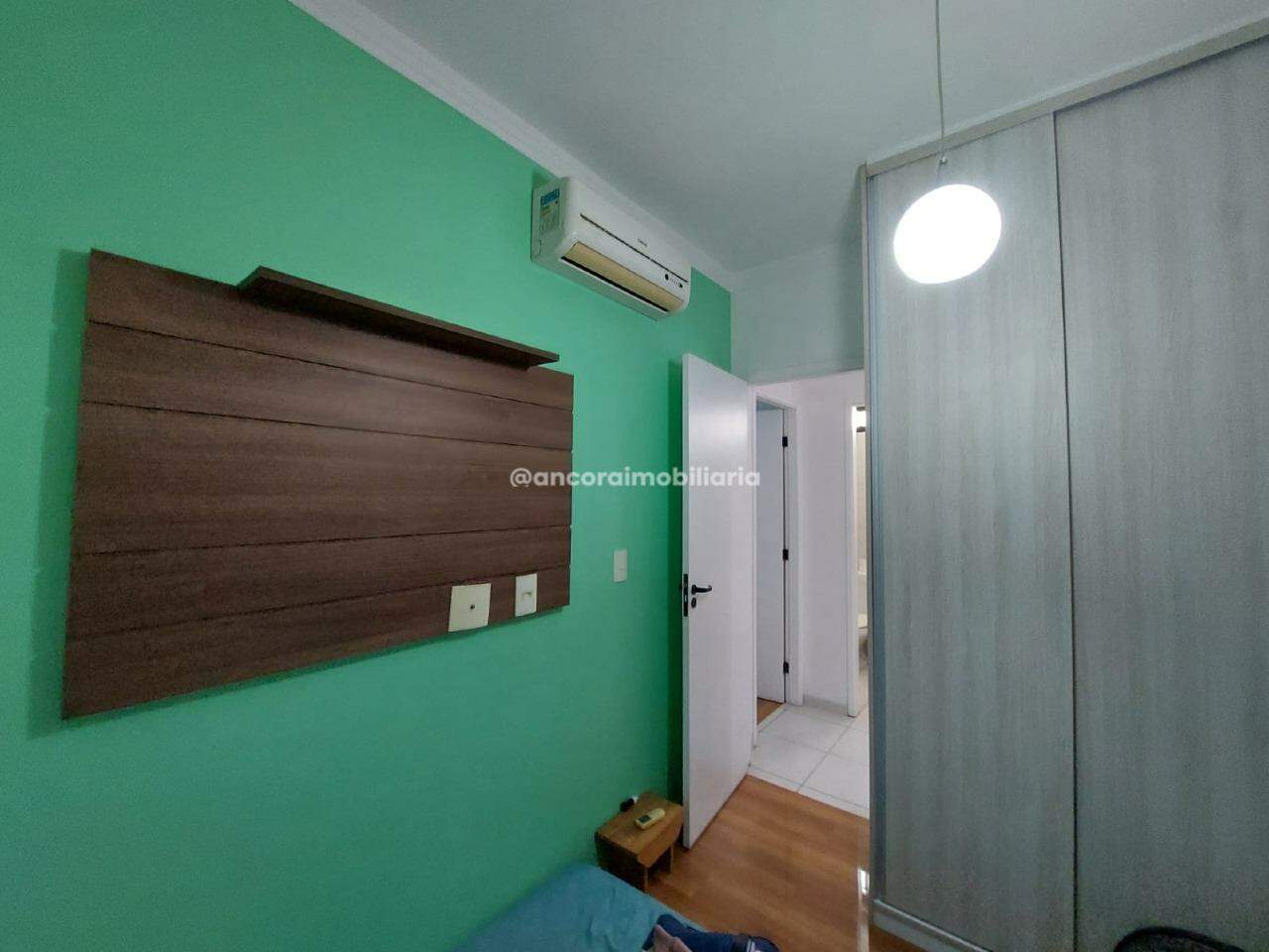 Apartamento à venda no Encruzilhada: 