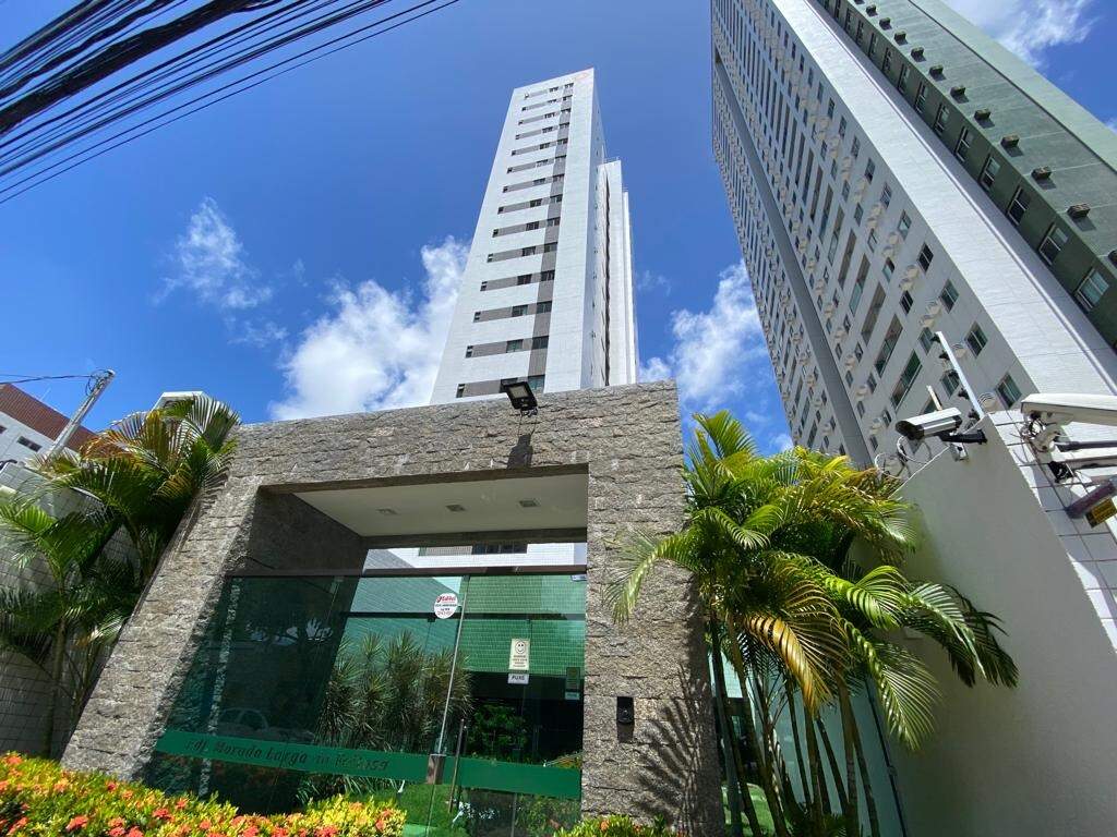 Apartamento à venda no Encruzilhada: 