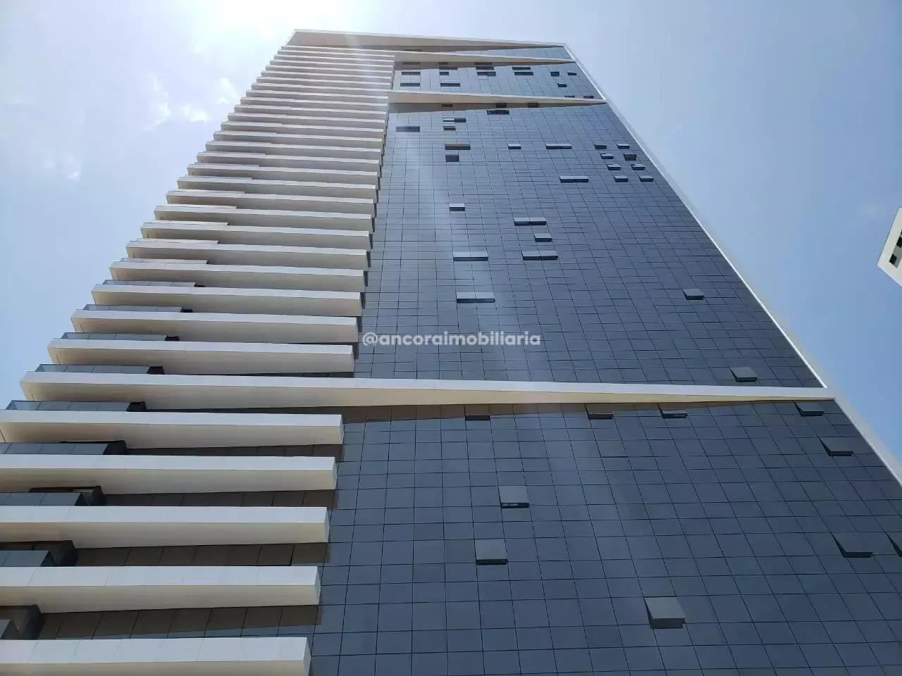 Apartamento à venda no Barra de Jangada: 