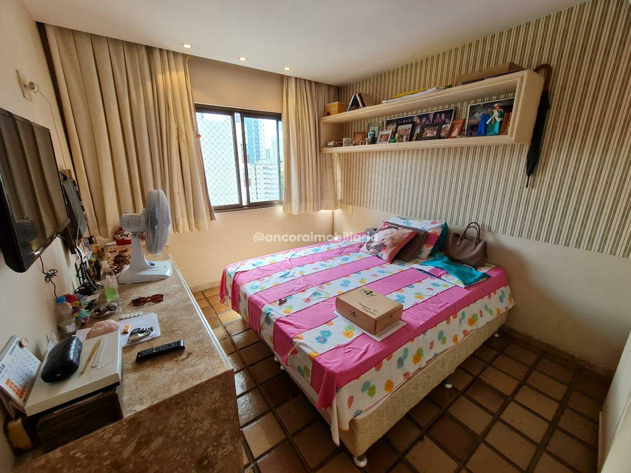Apartamento à venda no Graças: 