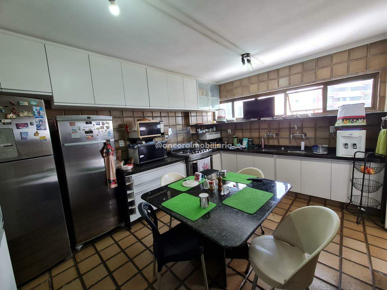 Apartamento à venda no Graças: 