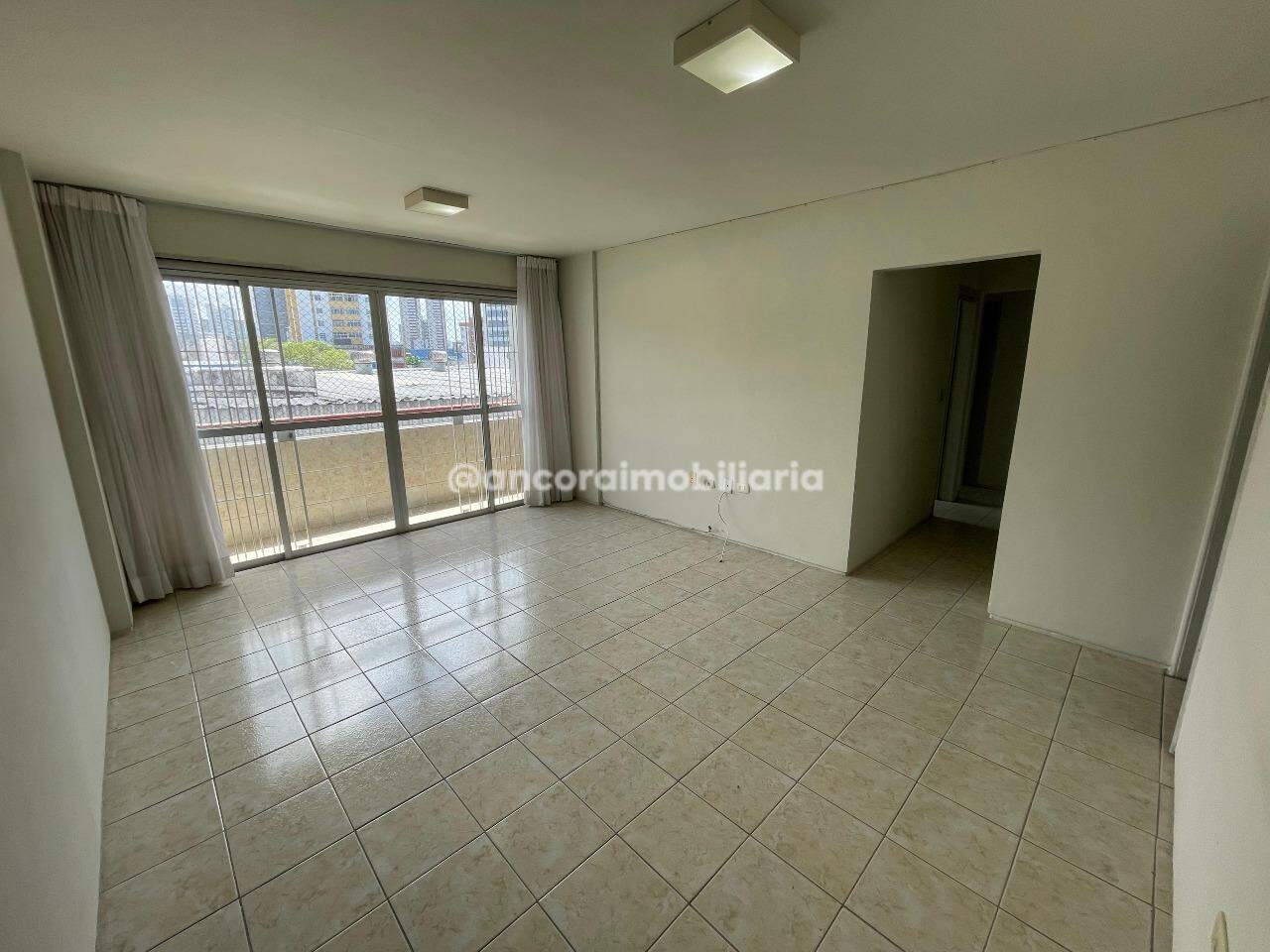 Apartamento para aluguel no Ilha do Retiro: 