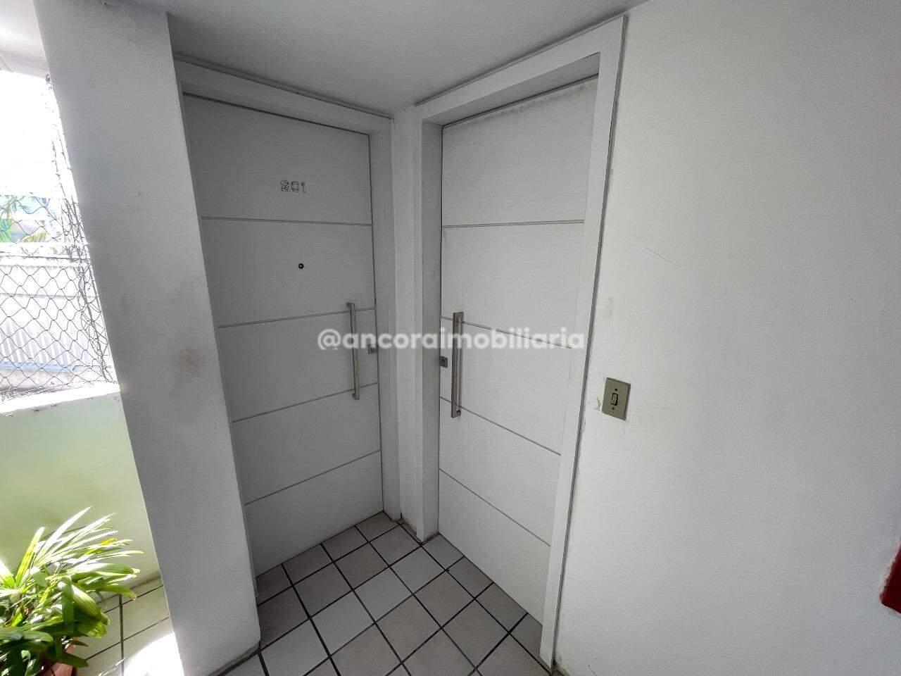 Apartamento para aluguel no Ilha do Retiro: 