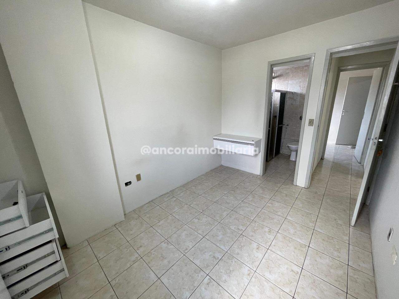 Apartamento para aluguel no Ilha do Retiro: 