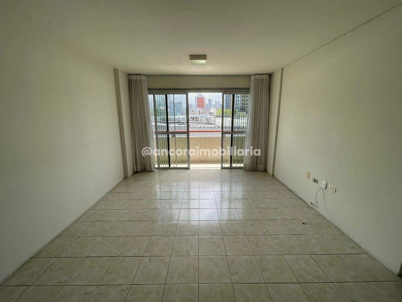 Apartamento para aluguel no Ilha do Retiro: 