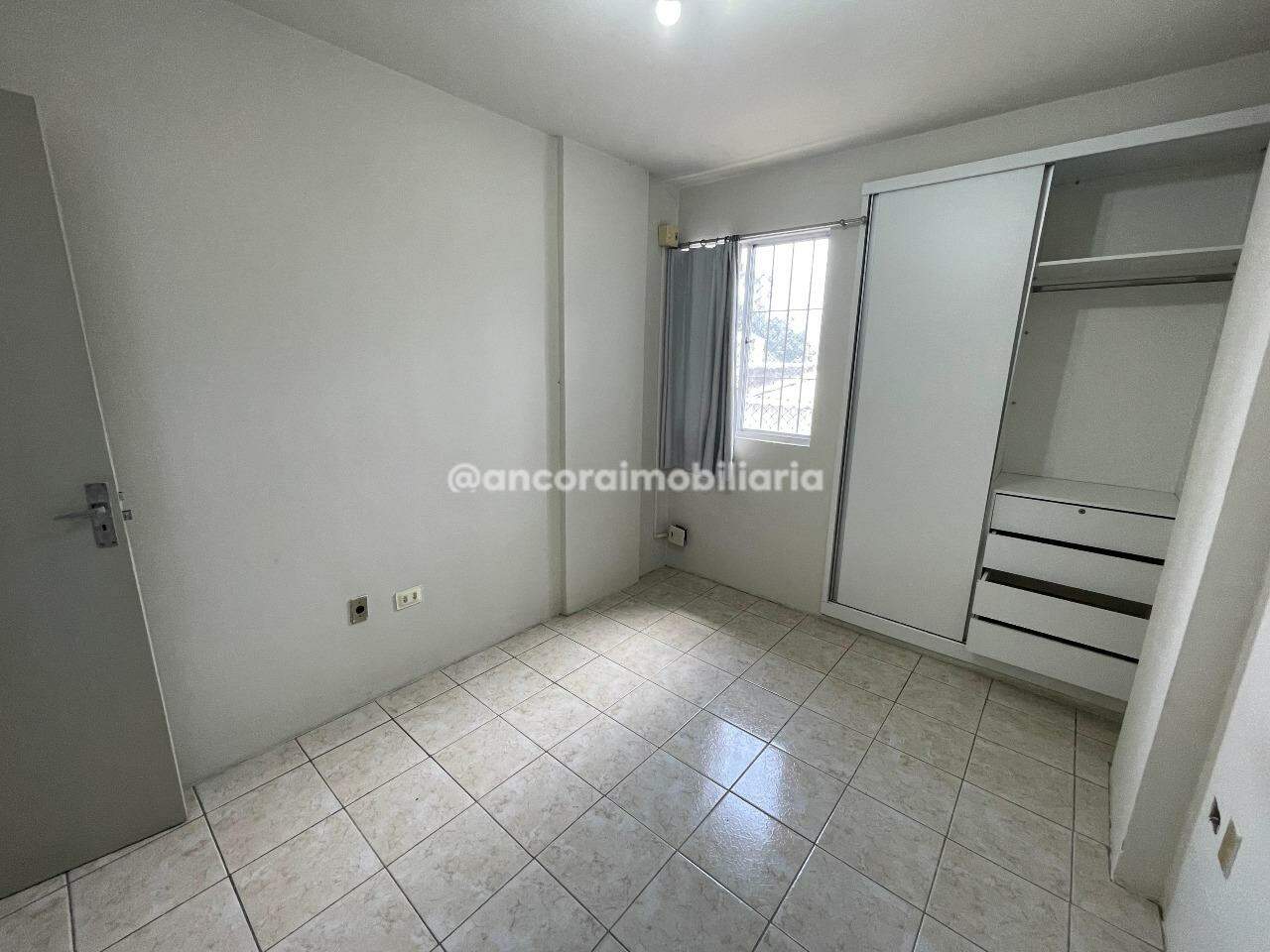 Apartamento para aluguel no Ilha do Retiro: 