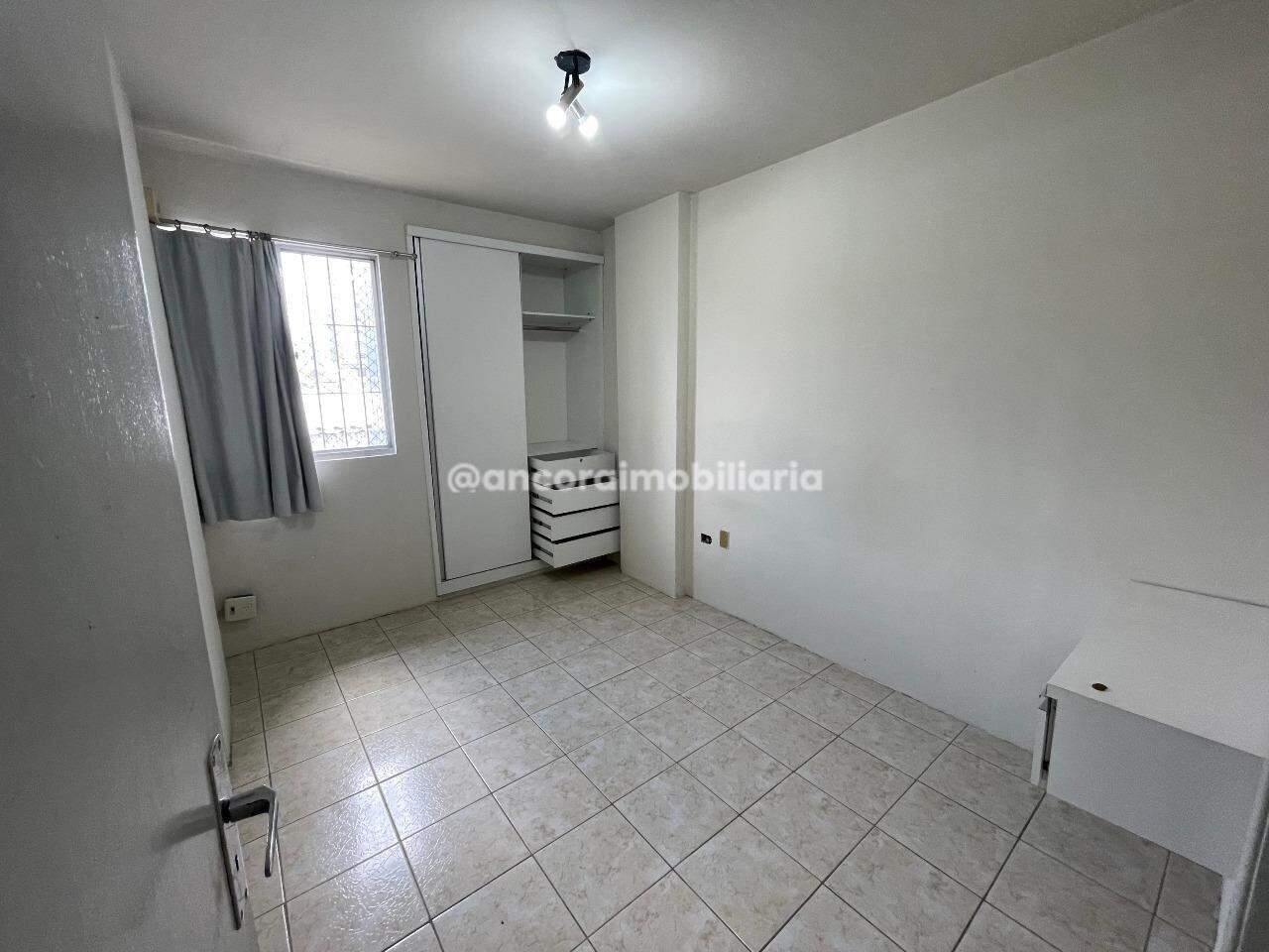 Apartamento para aluguel no Ilha do Retiro: 