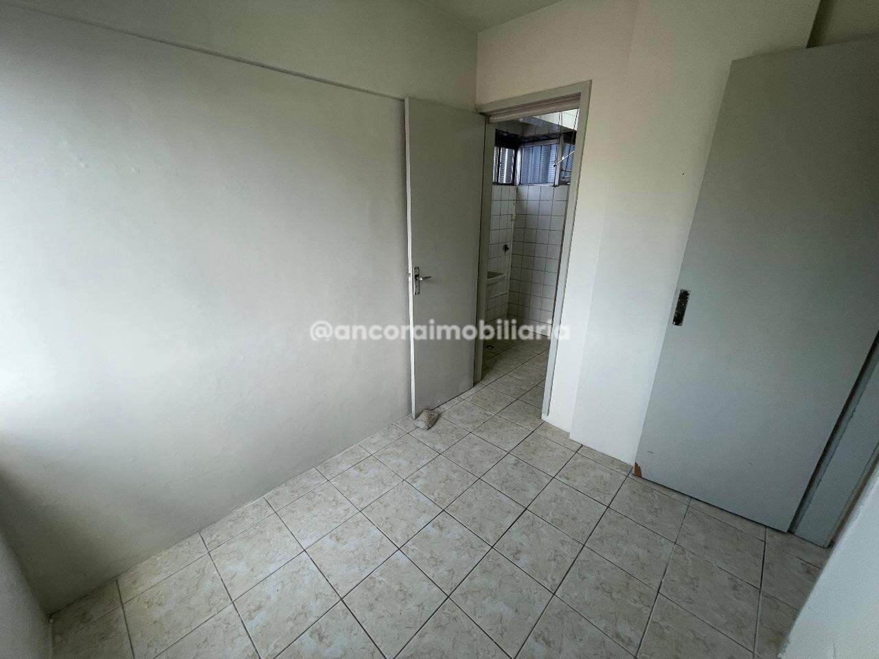 Apartamento para aluguel no Ilha do Retiro: 