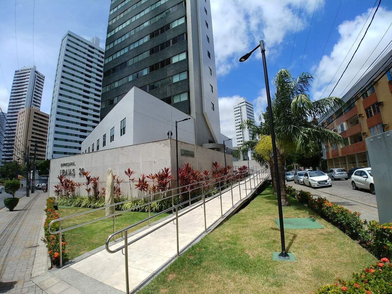 Sala para aluguel no Casa Amarela: 