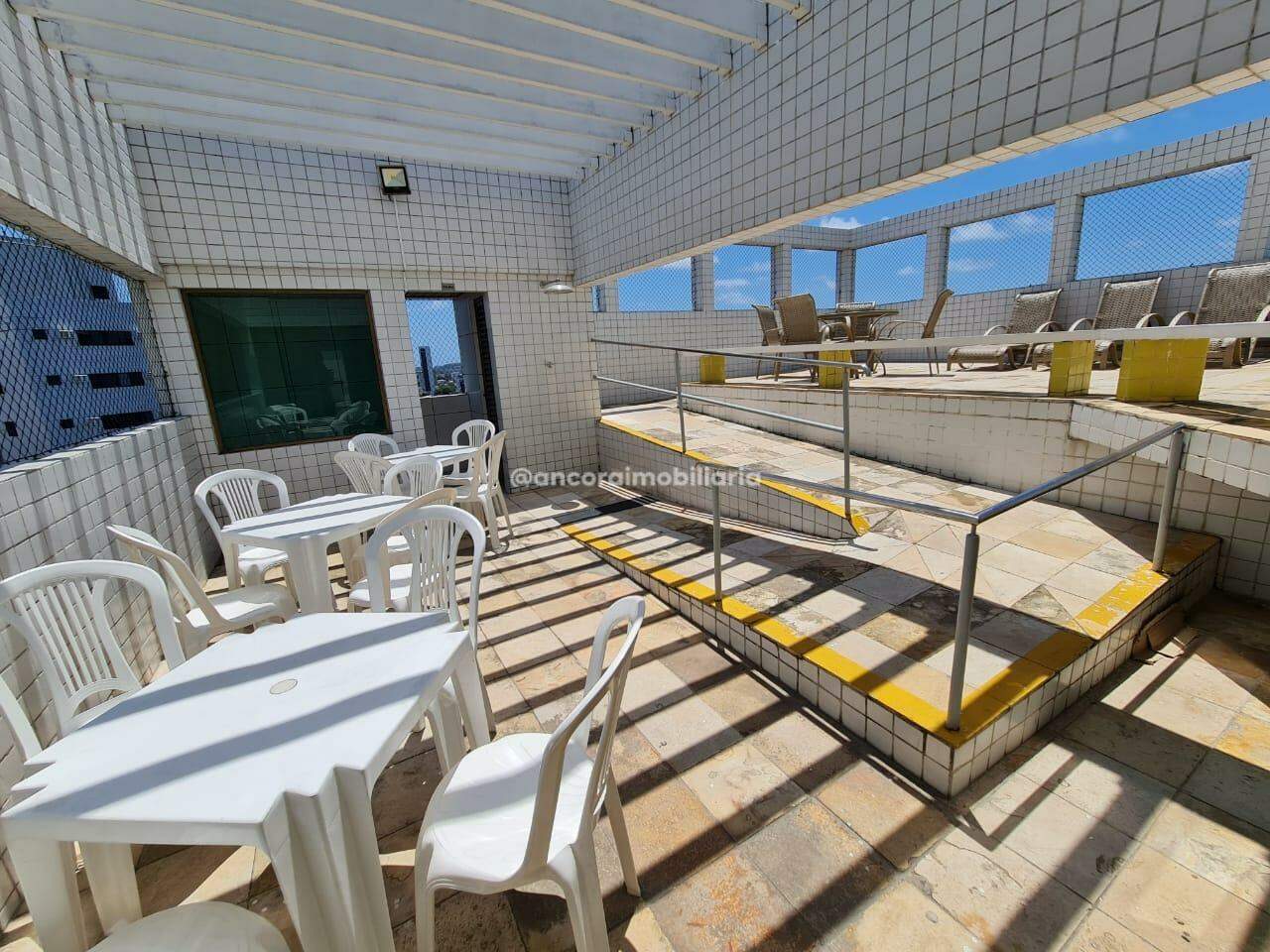 Apartamento à venda no Espinheiro: 