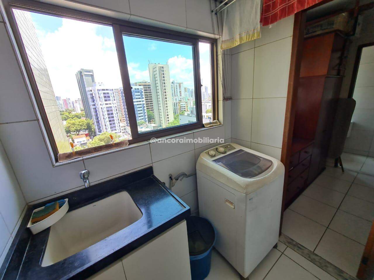 Apartamento à venda no Espinheiro: 