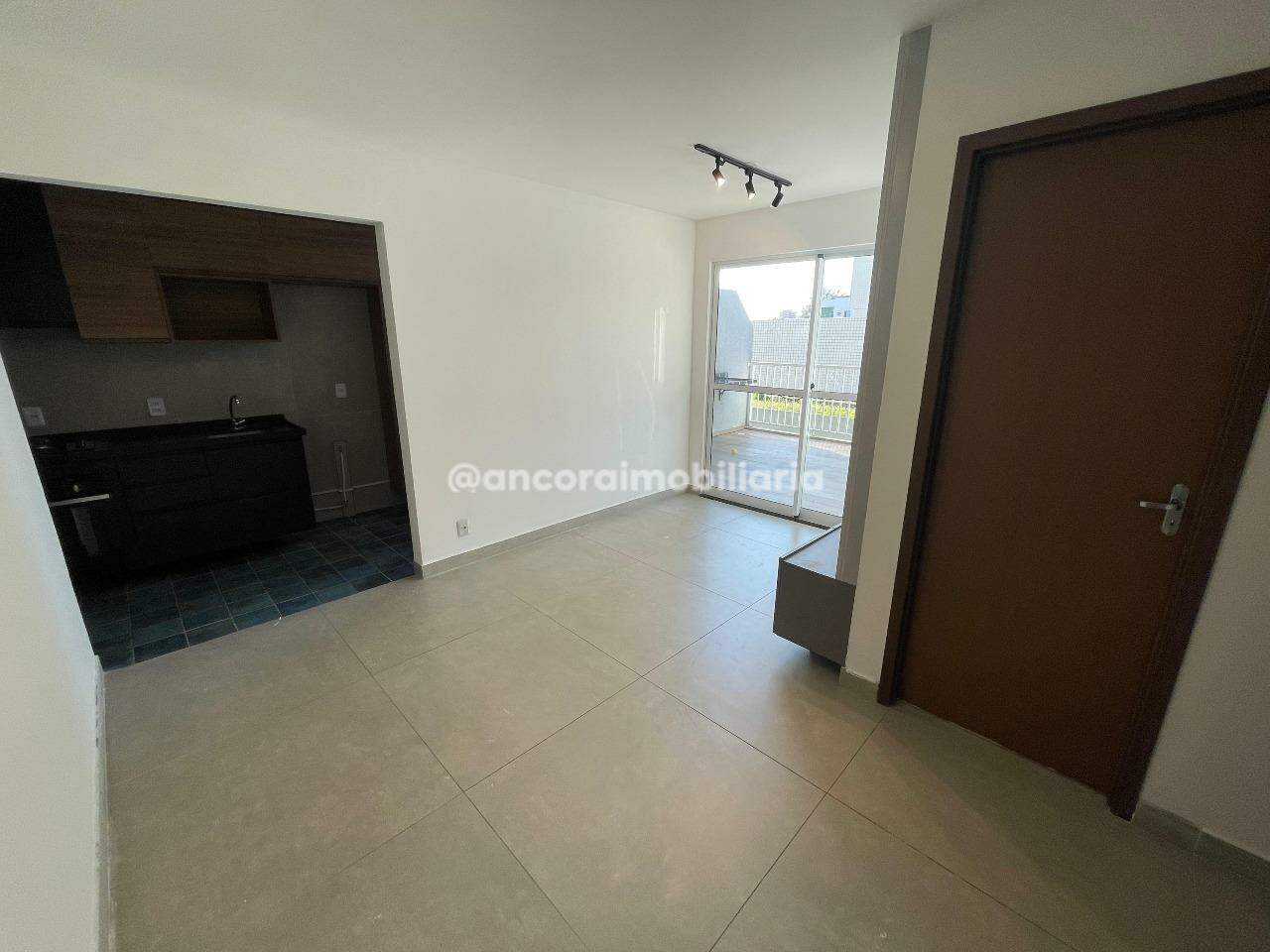 Apartamento para aluguel no Madalena: 