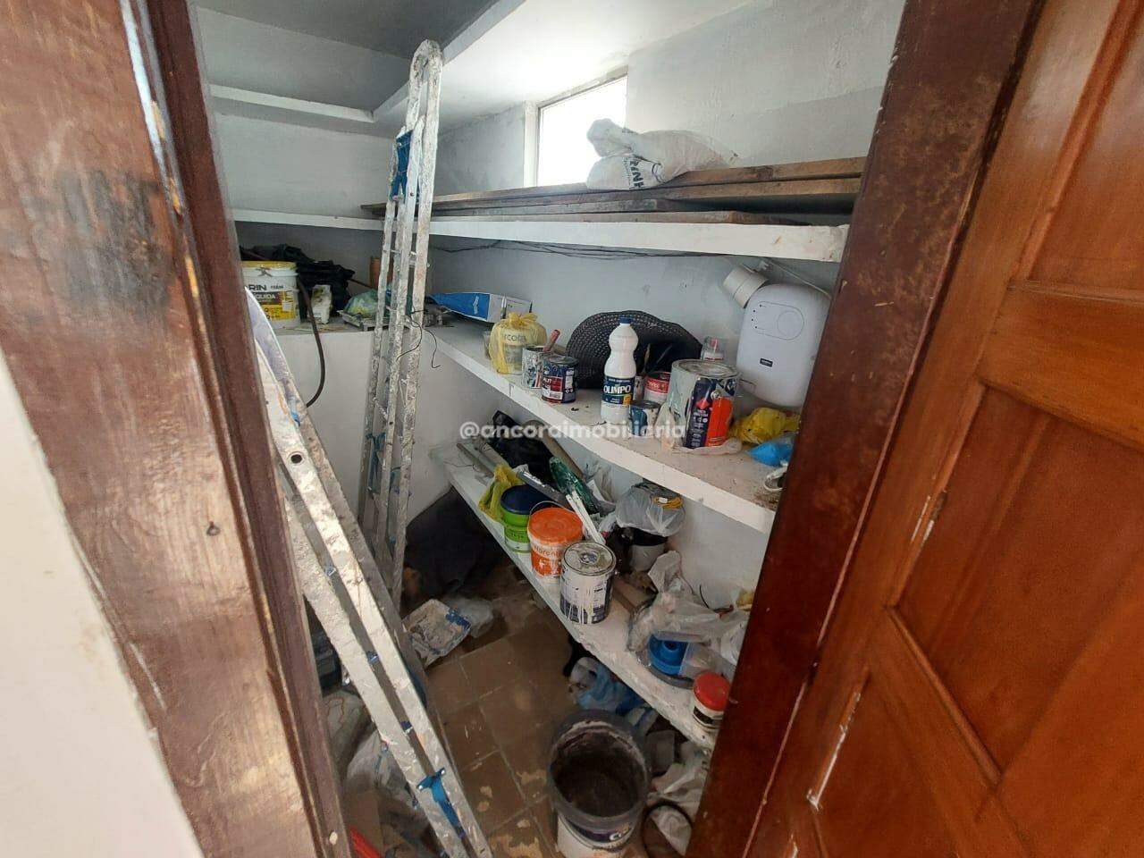 Casa à venda no Cordeiro: