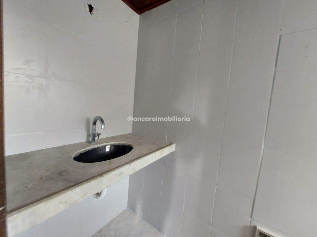 Casa à venda no Cordeiro: