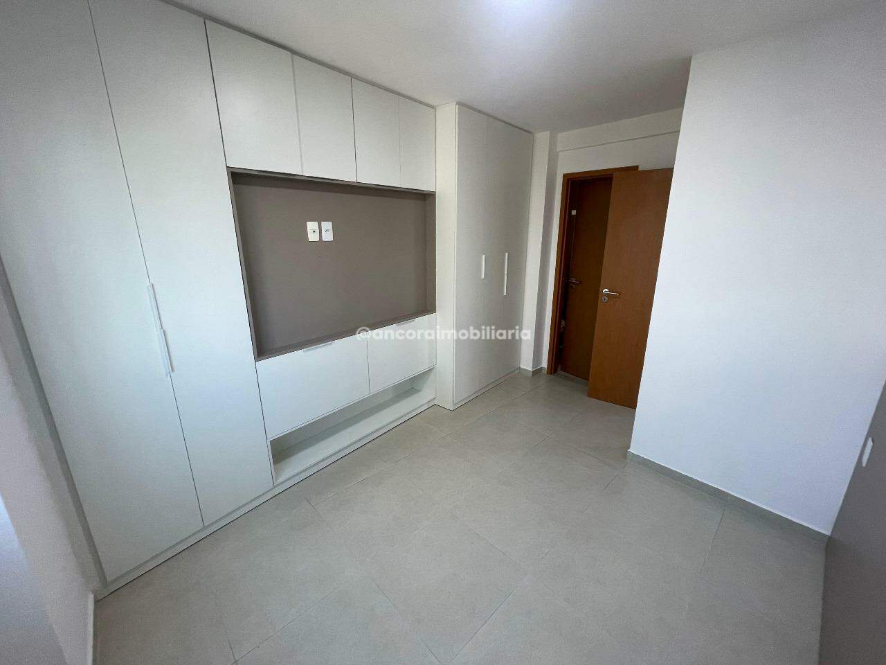 Apartamento para aluguel no Ilha do Retiro: 