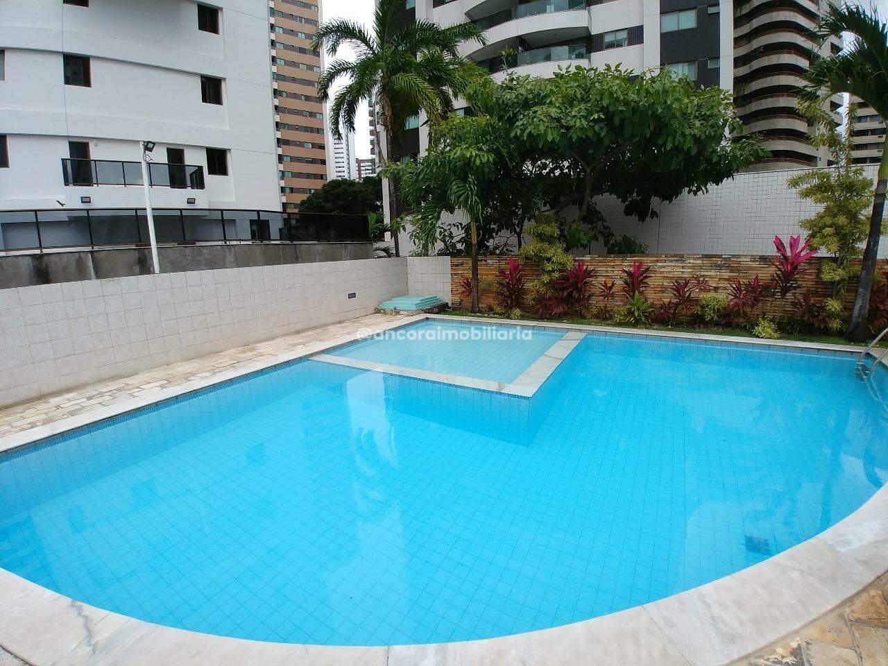 Apartamento à venda no Rosarinho: 