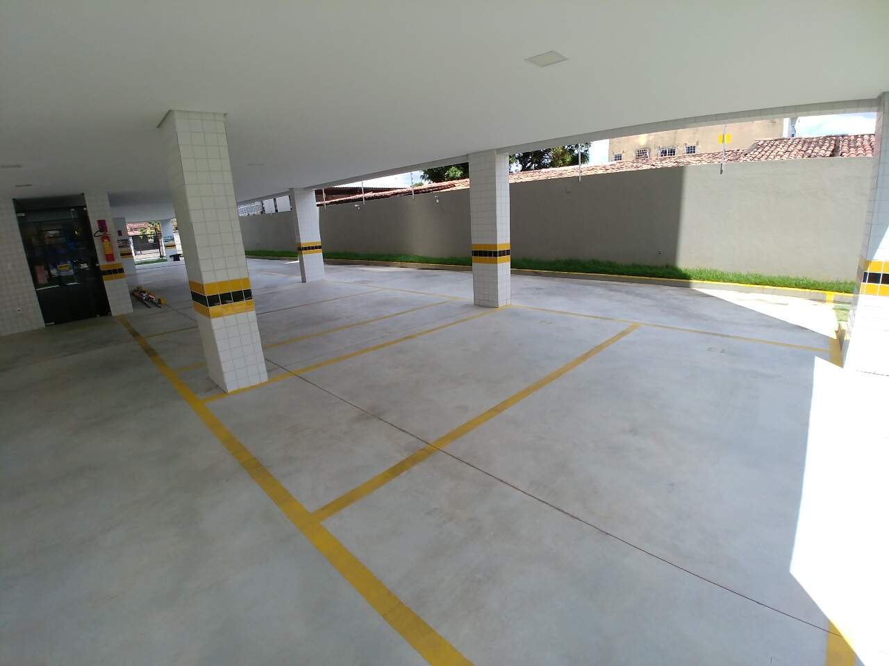 Apartamento para aluguel no Cordeiro: 