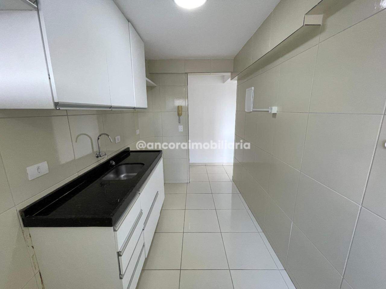Apartamento para aluguel no Cordeiro: 