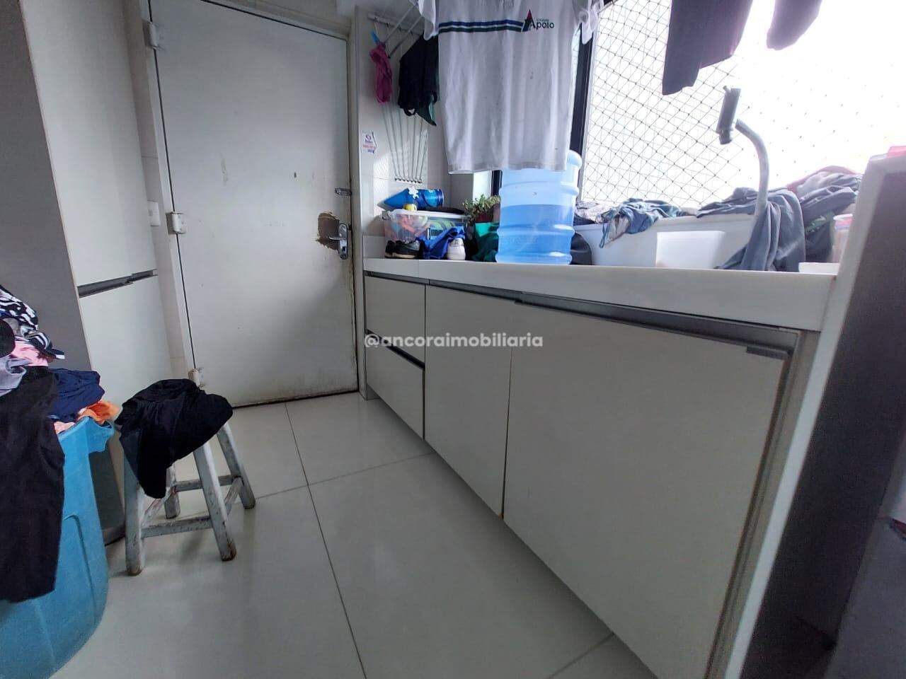 Apartamento à venda no Espinheiro: 