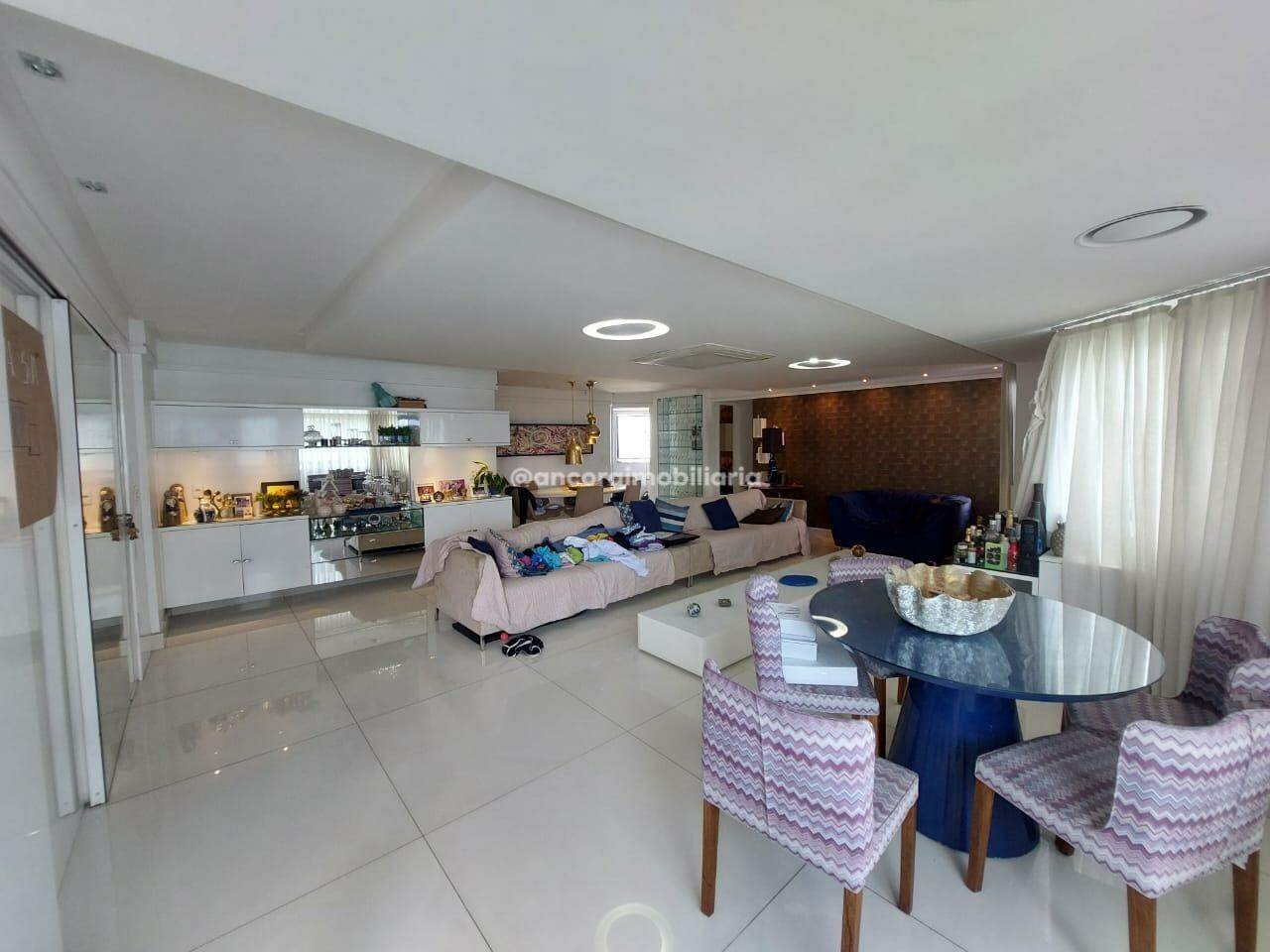 Apartamento à venda no Espinheiro: 