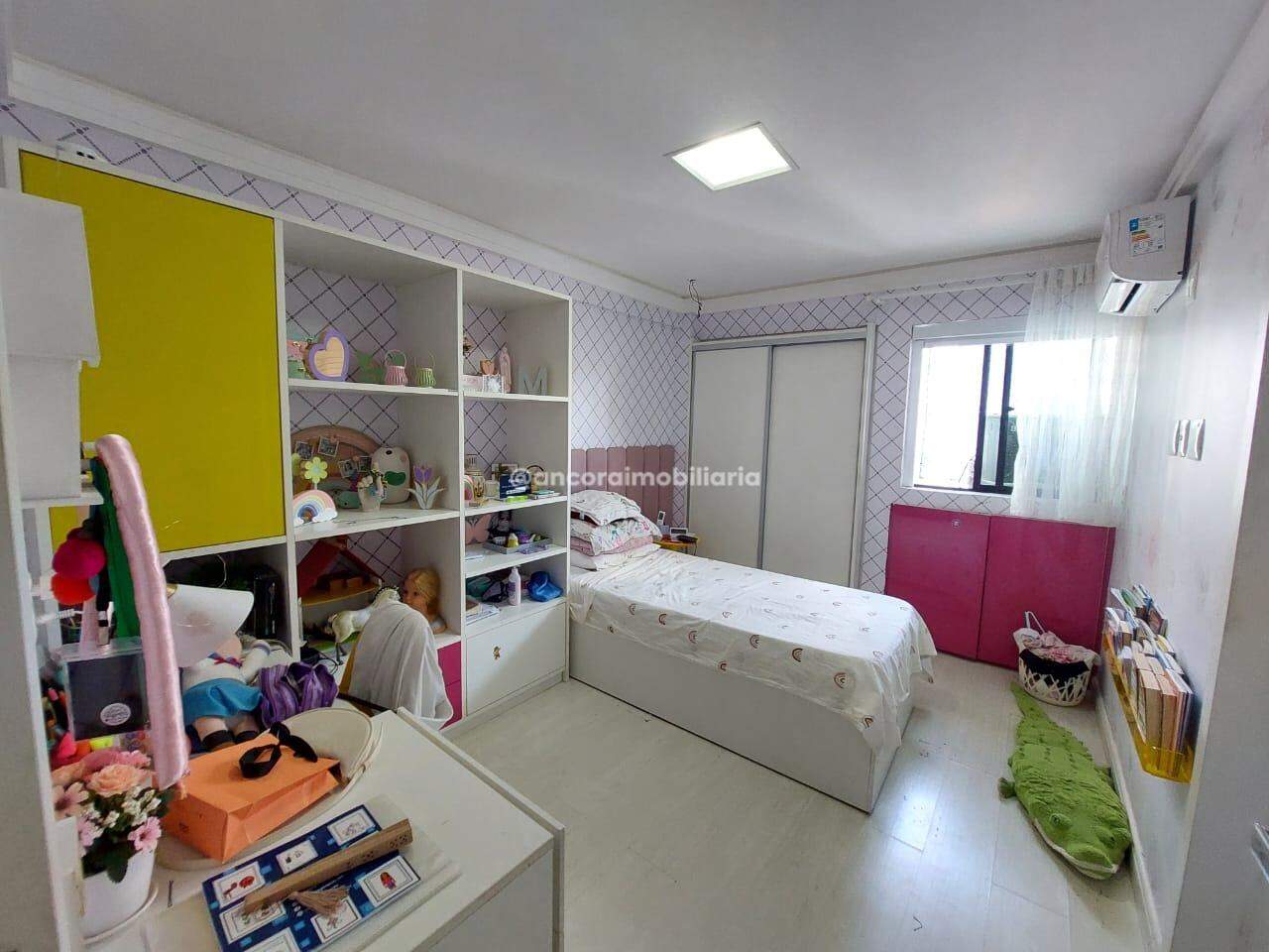 Apartamento à venda no Espinheiro: 