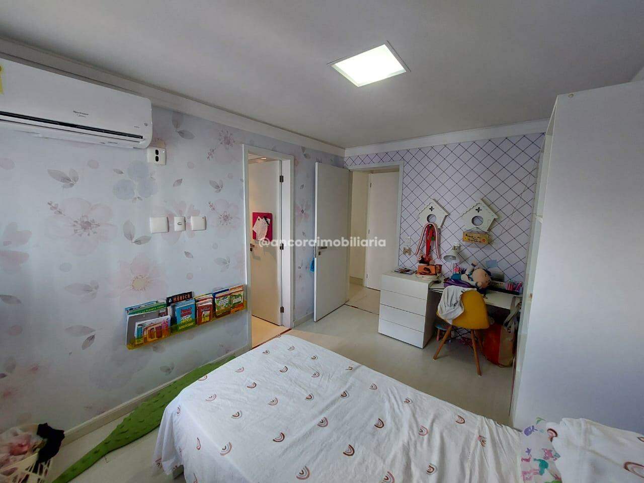 Apartamento à venda no Espinheiro: 