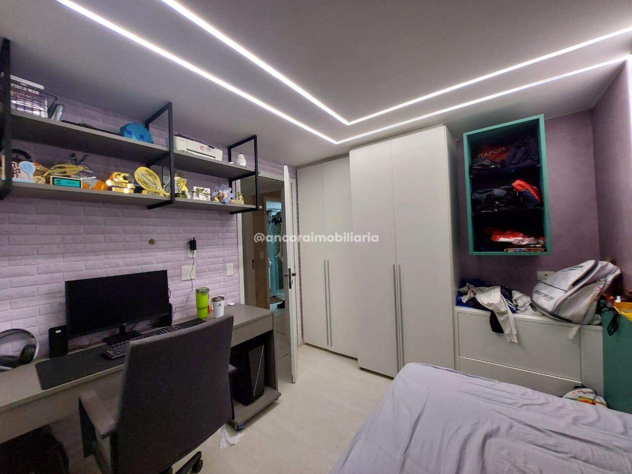 Apartamento à venda no Espinheiro: 