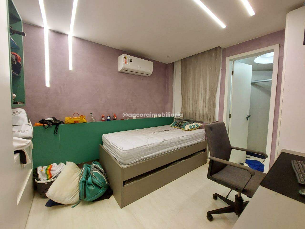 Apartamento à venda no Espinheiro: 