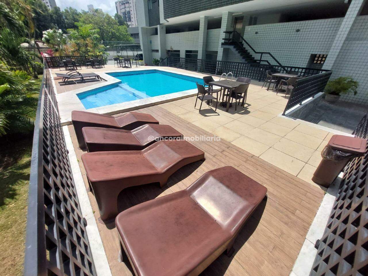 Apartamento à venda no Espinheiro: 