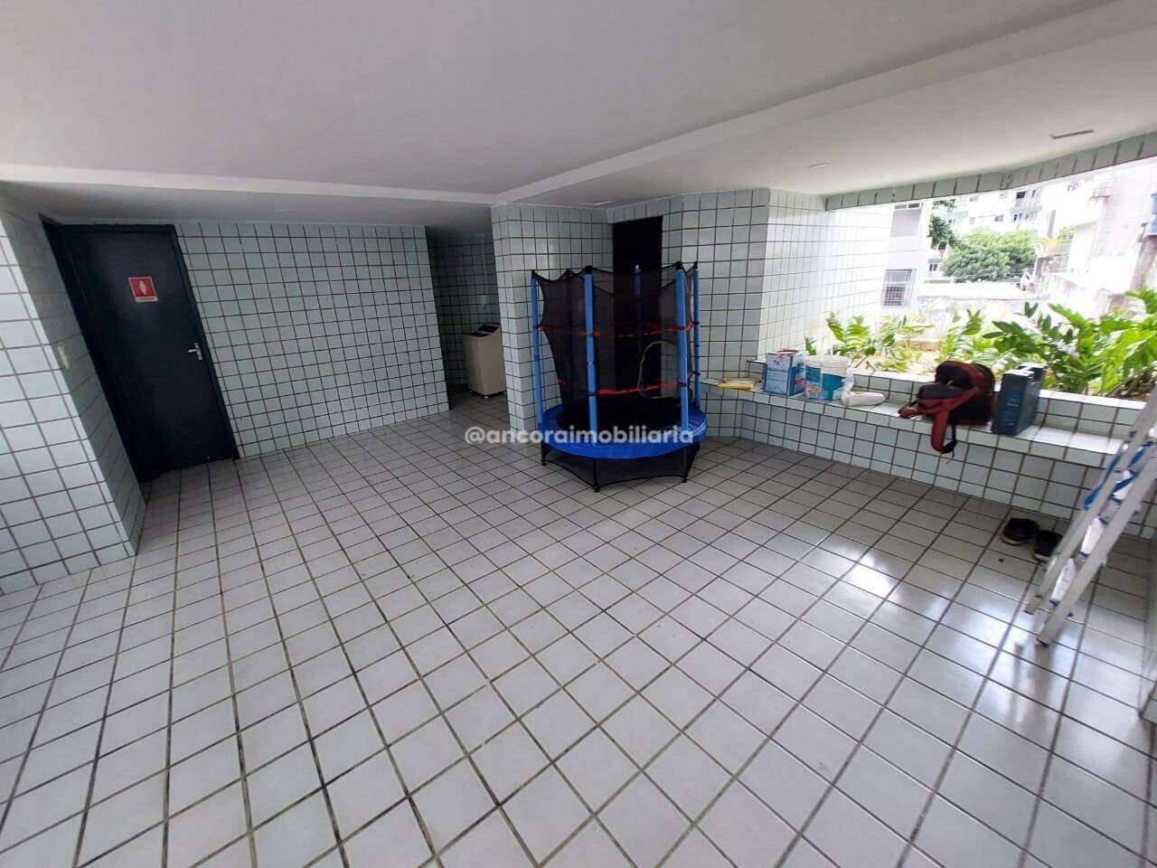 Apartamento à venda no Espinheiro: 